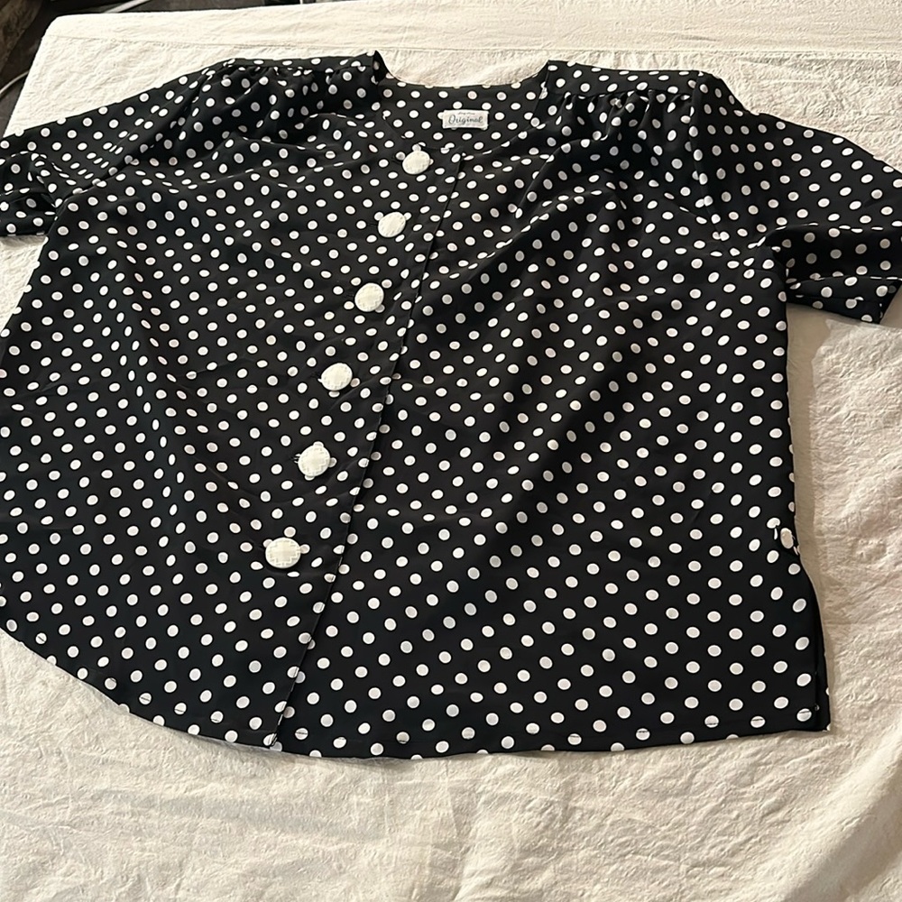 Polka Dot Button-Front Blouse - Black/White